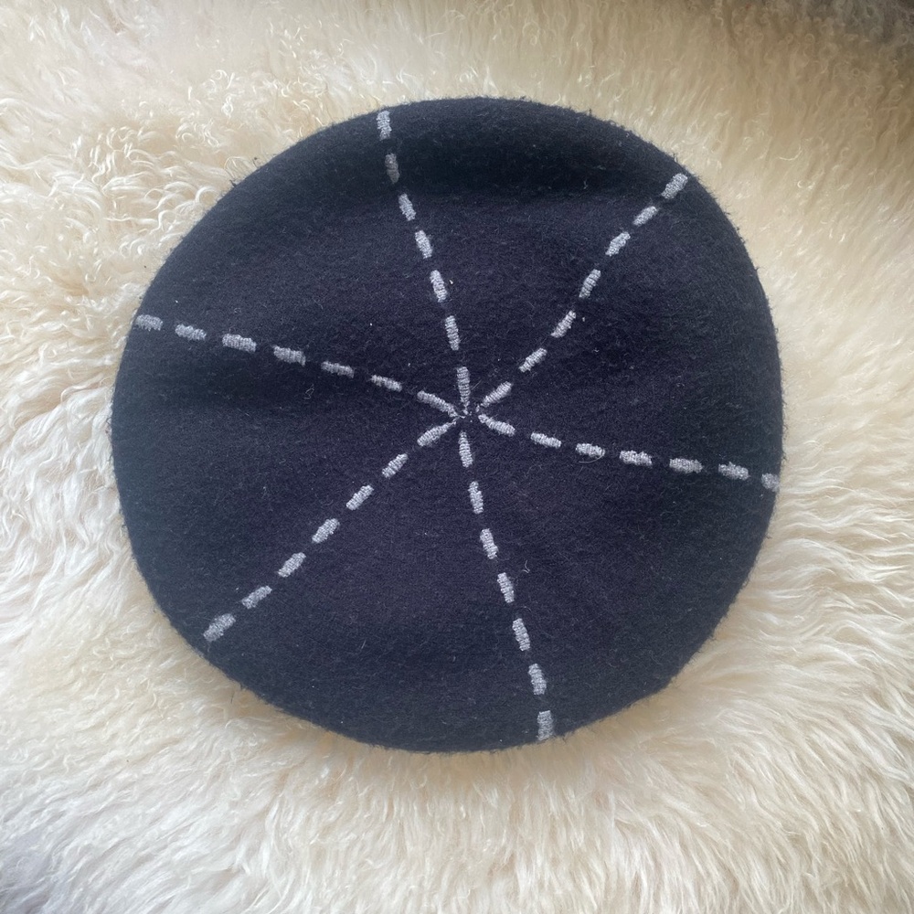 VTG Parisian Beret